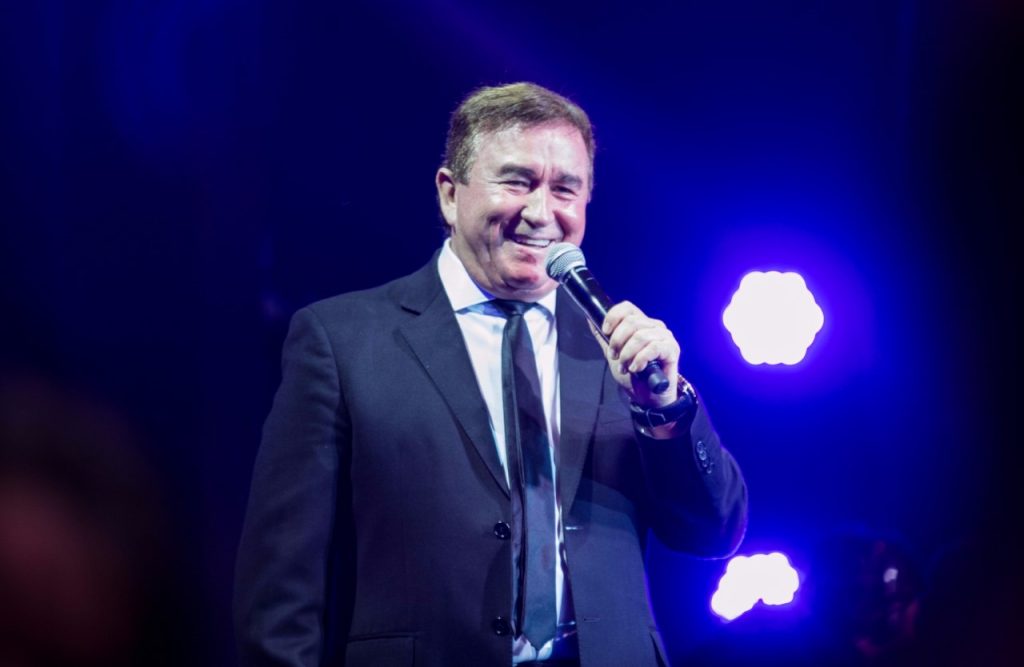 Amado Batista &eacute; condenado a pagar R$ 453 mil e pens&atilde;o aos pais de crian&ccedil;a que morreu em fazenda