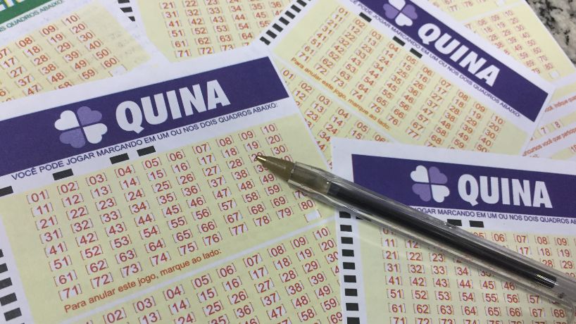 Resultado da Quina 7076: R$ 23 milh&otilde;es em jogo; veja as dezenas sorteadas