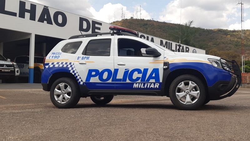 Homem &eacute; preso por tr&aacute;fico de drogas e adultera&ccedil;&atilde;o de ve&iacute;culo em Dois Irm&atilde;os do Tocantins
