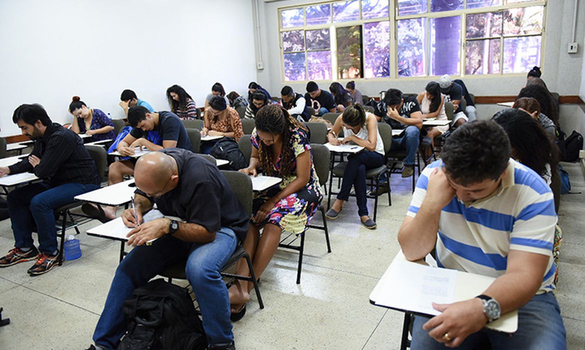 Encceja 2026 abre inscri&ccedil;&otilde;es para certifica&ccedil;&atilde;o do ensino