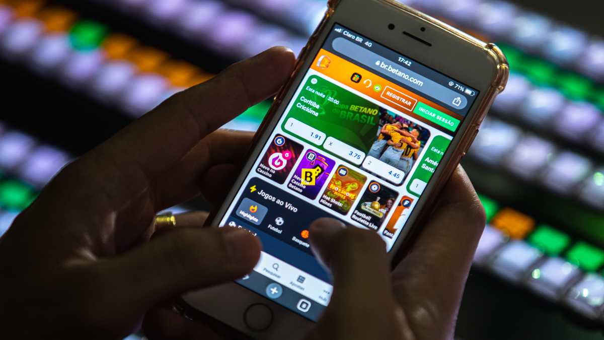 Governo endurece regras para publicidade de bets e exigir&aacute; alertas sobre perdas nas apostas