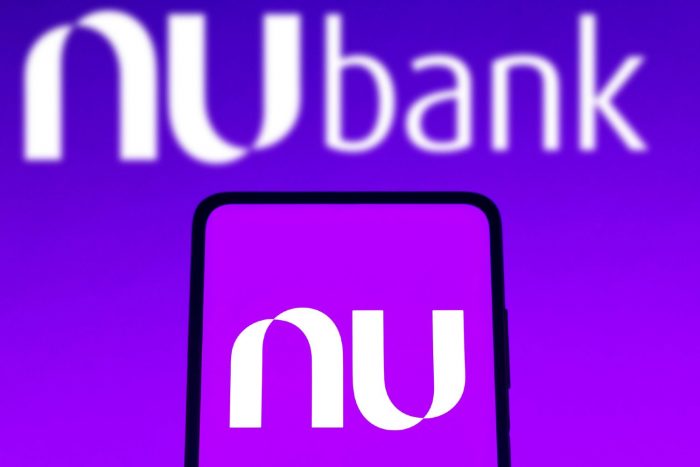 Nubank volta a receber Pix ap&oacute;s instabilidade nesta quinta-feira