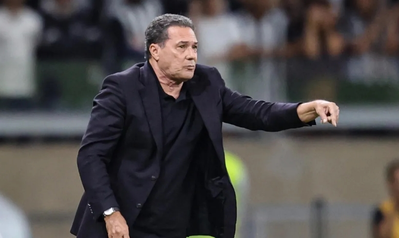 Vanderlei Luxemburgo apresenta melhora ap&oacute;s interna&ccedil;&atilde;o na UTI em Palmas TO