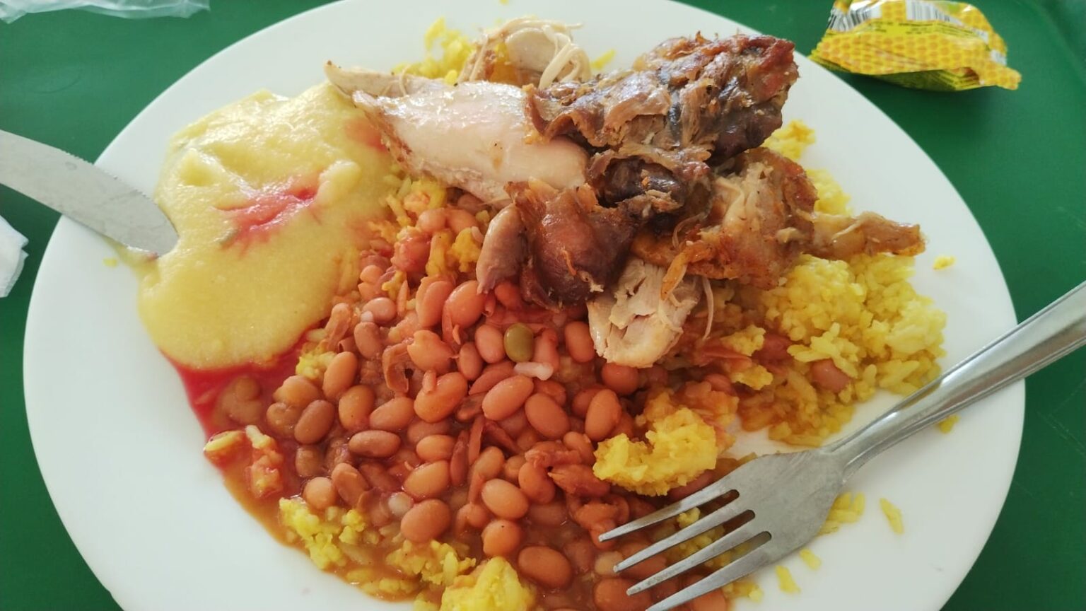 Restaurante Comunit&aacute;rio de Arraias completa 1 ano