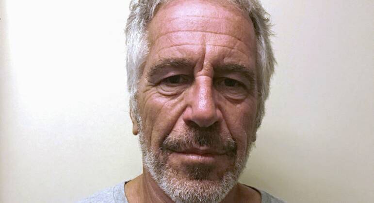 Caso Epstein: 20 supostas v&iacute;timas v&atilde;o &agrave; Justi&ccedil;a francesa e reacendem investiga&ccedil;&atilde;o
