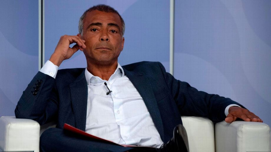 Rom&aacute;rio pede demiss&atilde;o de Ancelotti ap&oacute;s elimina&ccedil;&atilde;o do Brasil na Copa do Mundo