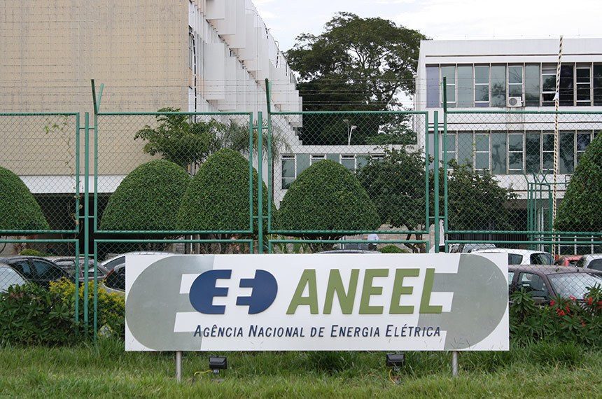 Aneel mant&eacute;m bandeira tarif&aacute;ria em fevereiro e afasta cobran&ccedil;a extra na conta de luz