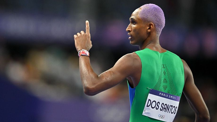 Alison dos Santos garante vaga na final dos 400m com barreiras no Mundial de Atletismo