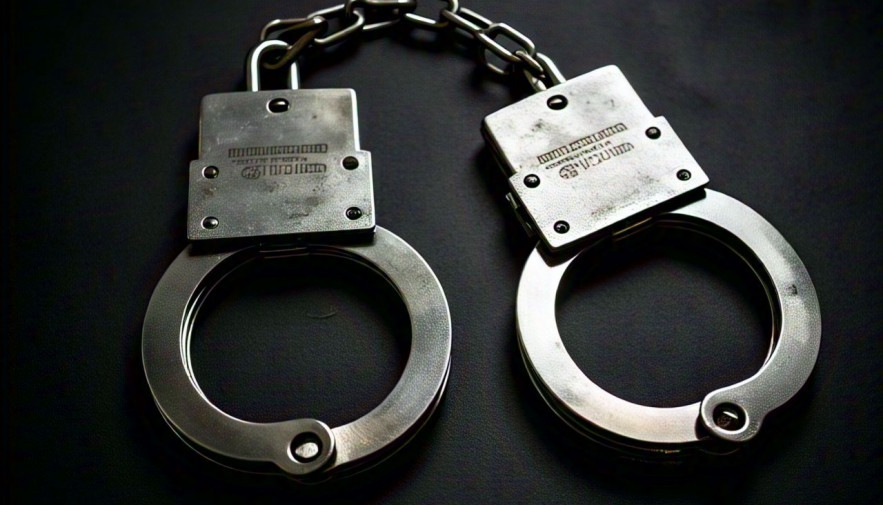 T&eacute;cnica em enfermagem &eacute; presa em flagrante por furto de morfina e t&ecirc;nis em Macei&oacute;