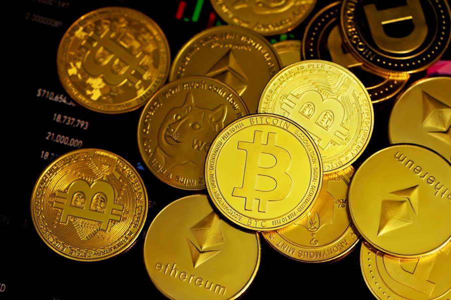Rob&ocirc; de investimentos supera valoriza&ccedil;&atilde;o do Bitcoin em 2025 e promete facilitar opera&ccedil;&otilde;es automatizadas