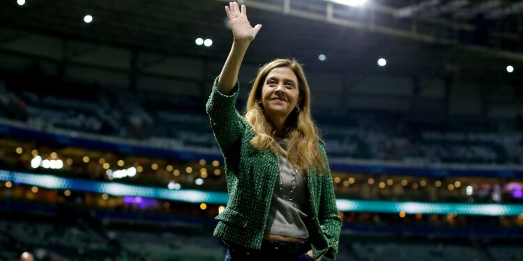 Palmeiras aprova contas com super&aacute;vit milion&aacute;rio mesmo ap&oacute;s alto investimento no elenco