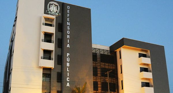 DPE-TO orienta sobre seus direitos na compra de material escolar