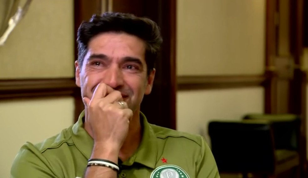 Abel Ferreira se torna o 5&ordm; t&eacute;cnico mais longevo da hist&oacute;ria do futebol brasileiro
